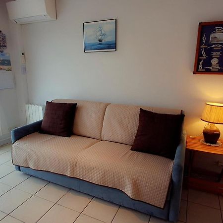 Appartement Pres De La Plage - 4 Pers, Piscine Ouverte, Parking, Animaux Acceptes - Fr-1-706-12 Chatelaillon-Plage Exterior photo